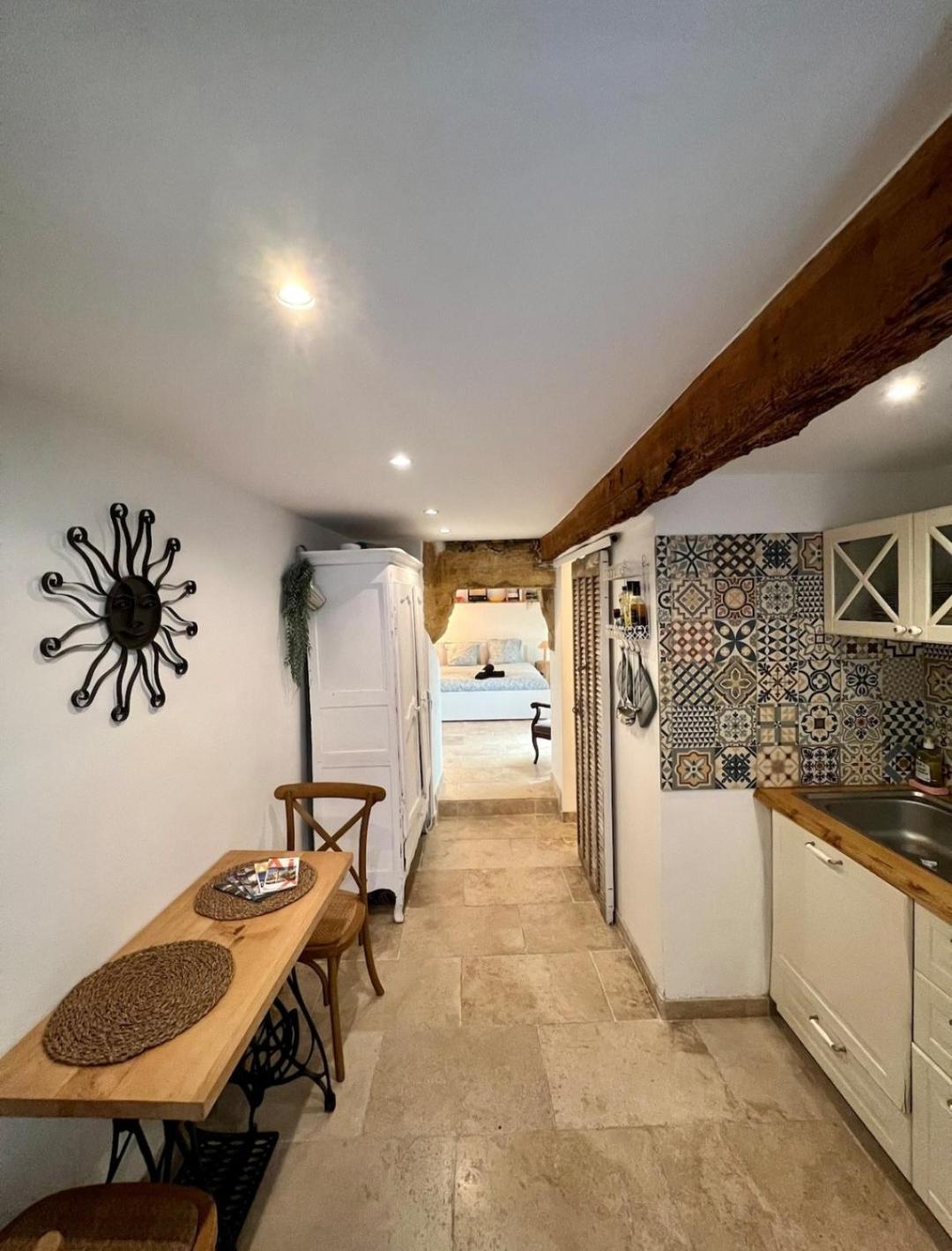 Charmant Appartement Au Coeur Du Centre Historique Aix-en-Provence Exteriör bild